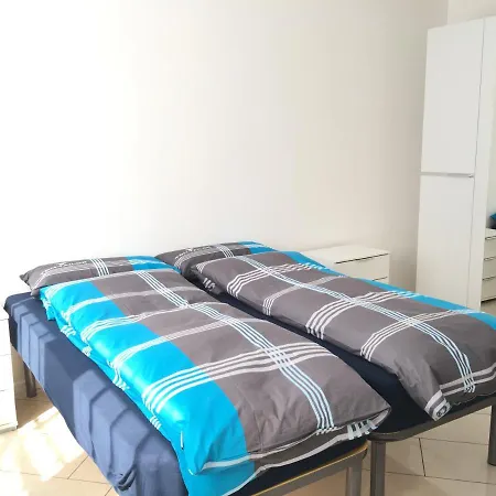 Honberg Apartment *